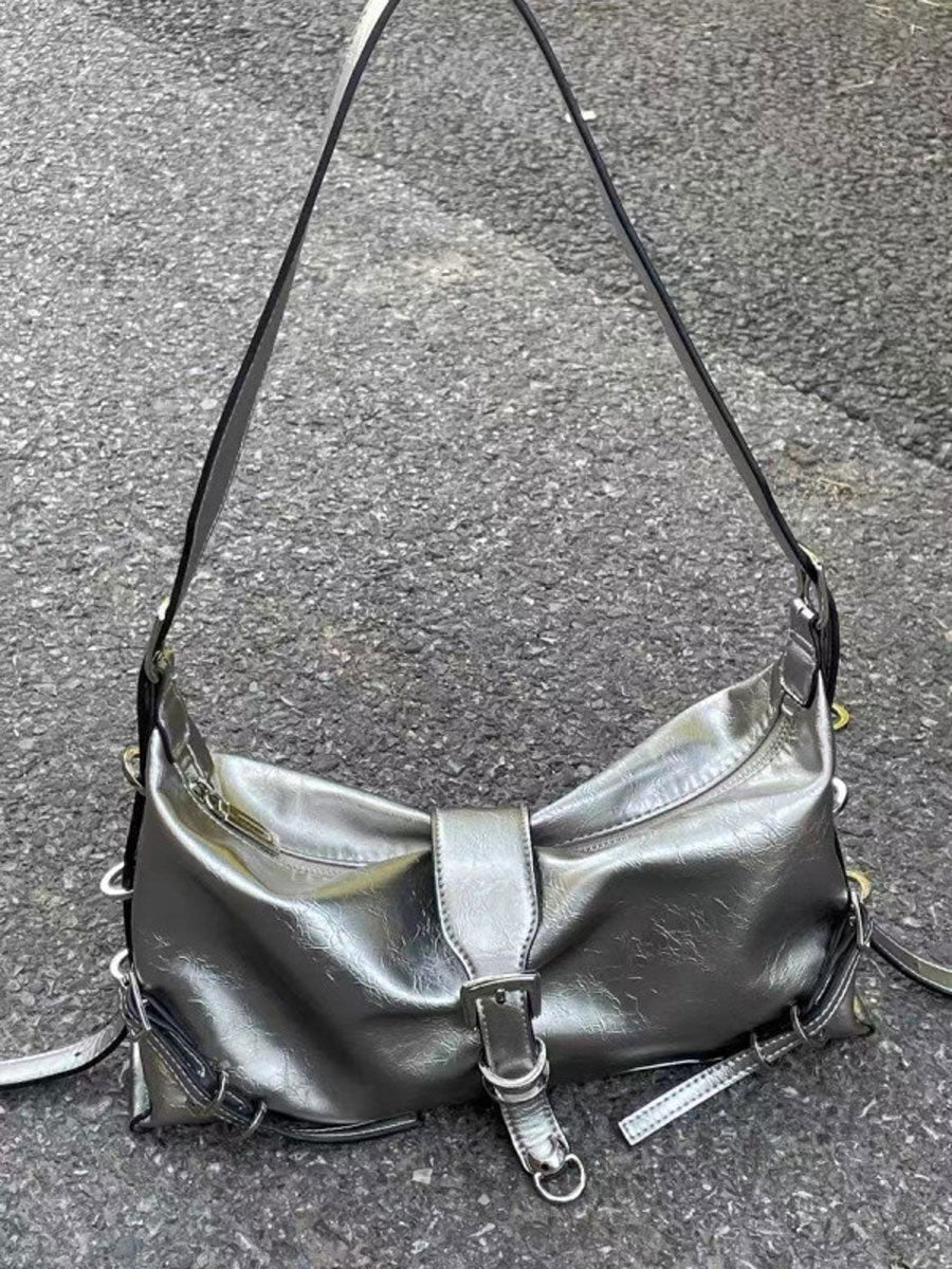 Small Bagutte Shoulder Bag Silver