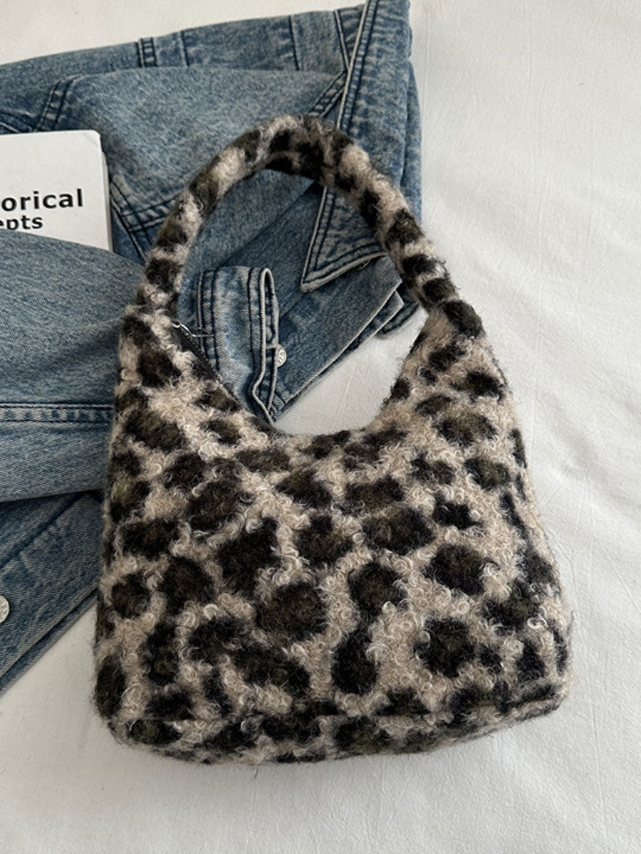 Leopard Print Plush Shoulder Handbag 06
