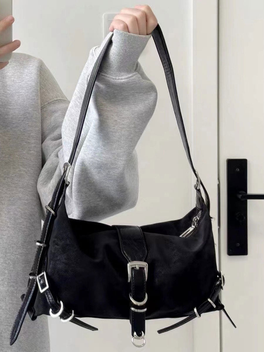 Small Bagutte Shoulder Bag Silver
