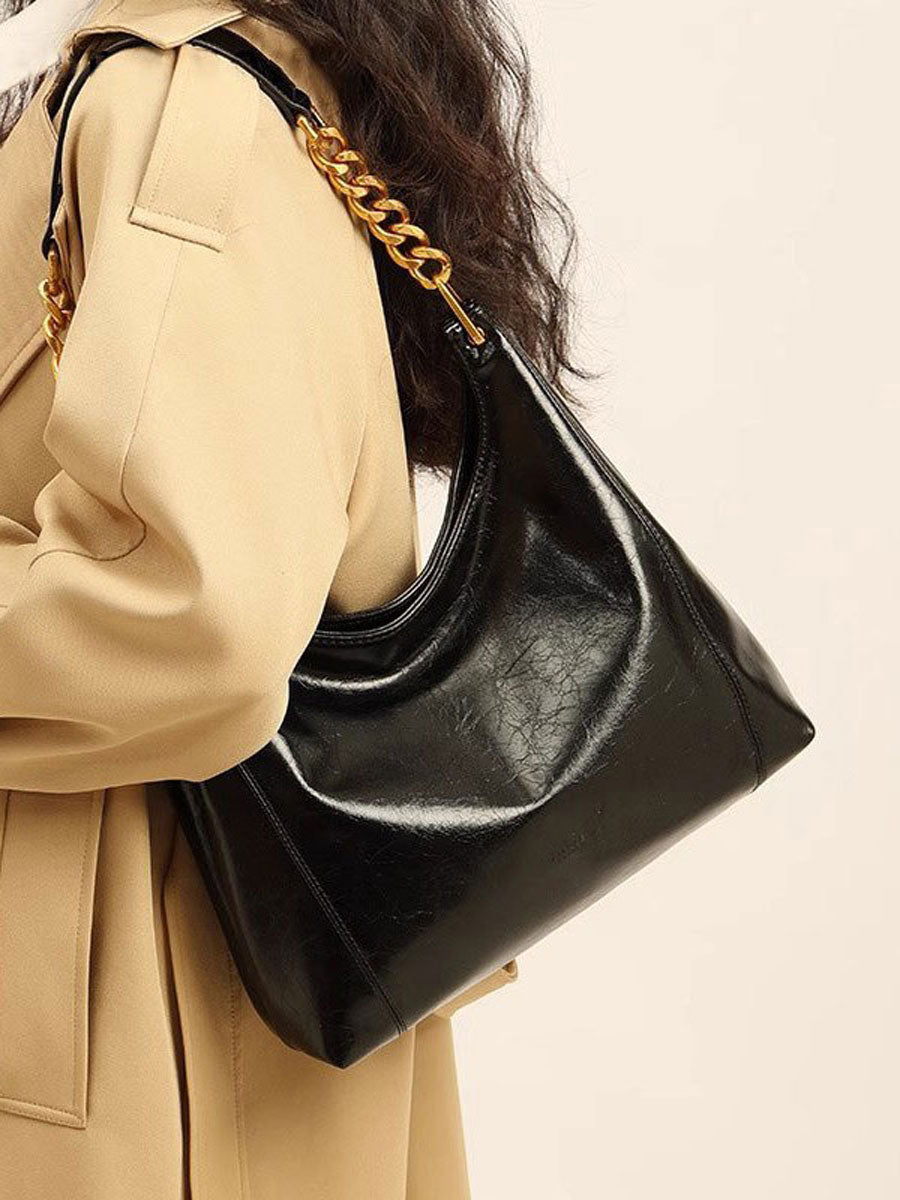 Elegant Red Glossy Shoulder Bag Black