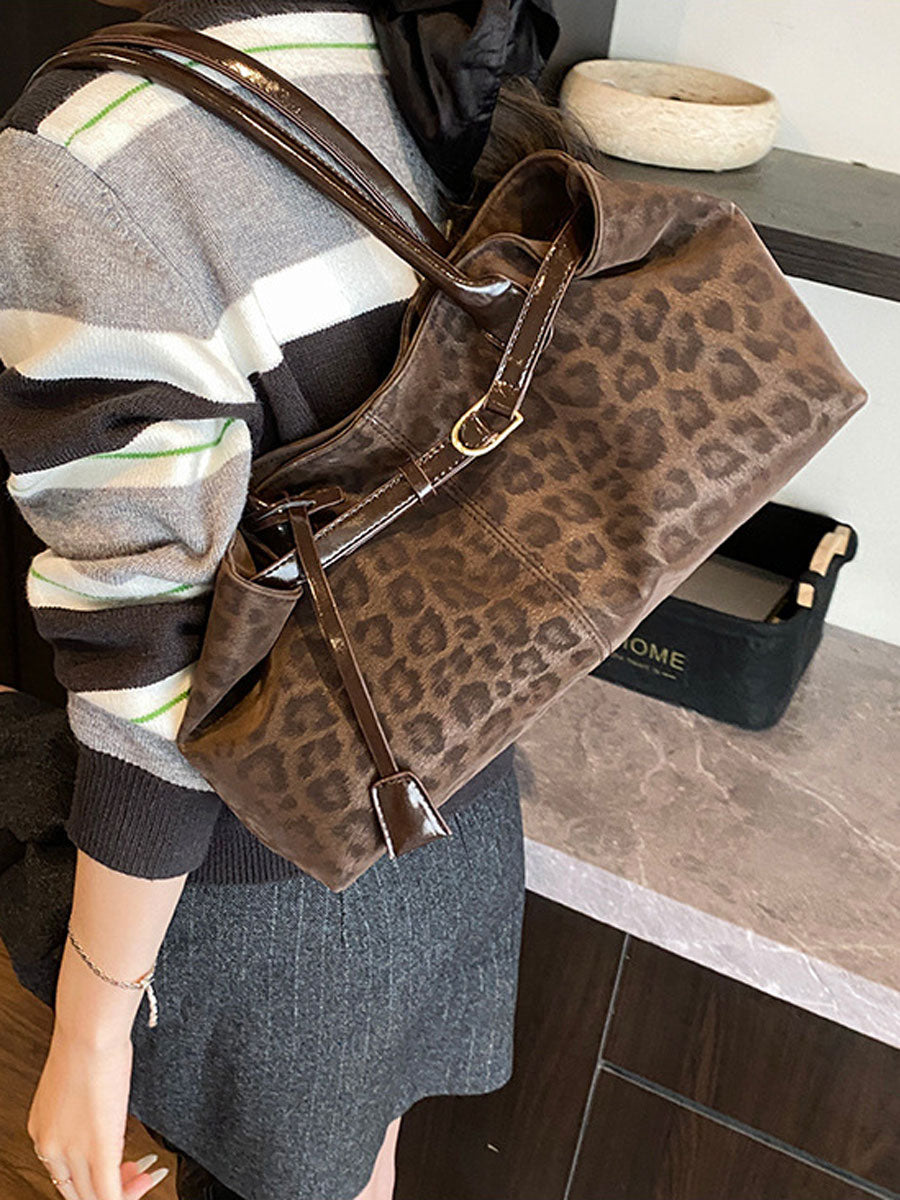 Vintage Leopard Print Baguette Bag Black